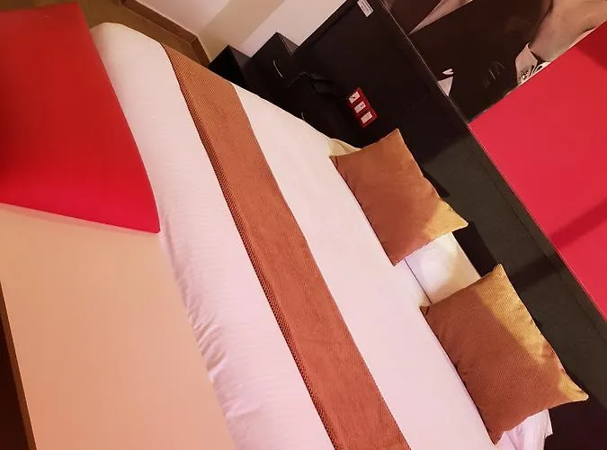 & Hollywood Hotel 4*