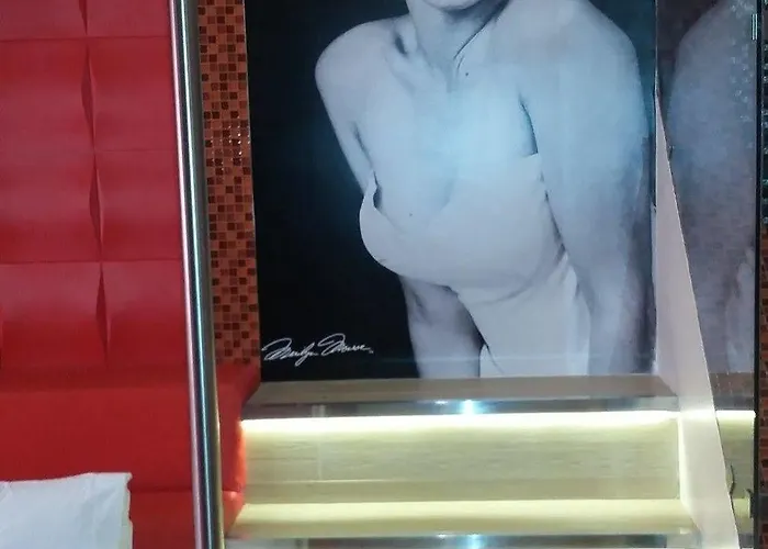 Hotel & Hollywood 4*