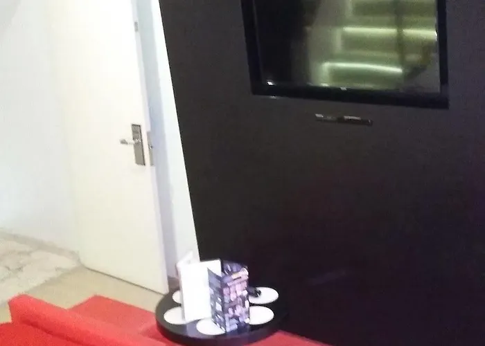 Hotel & Hollywood 4*